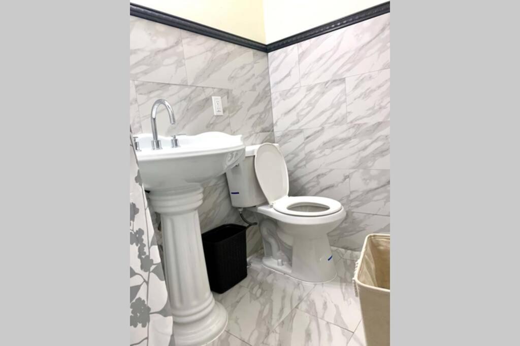 6br Retreat-great For Reunions And Getaways Minutes From *