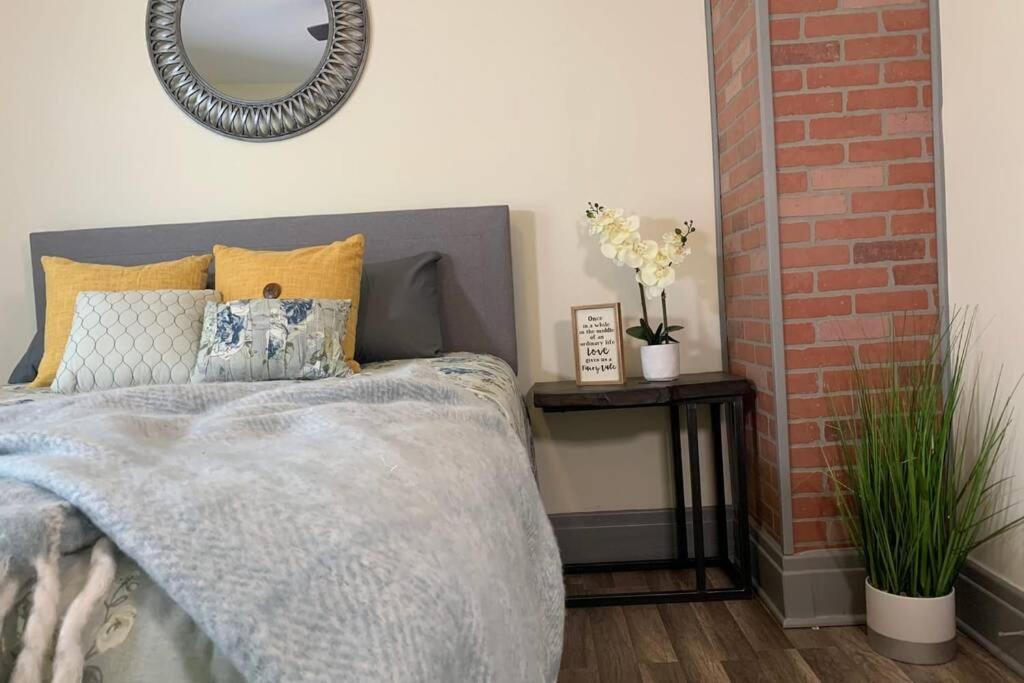 6br Retreat-great For Reunions And Getaways Minutes From Holiday home *