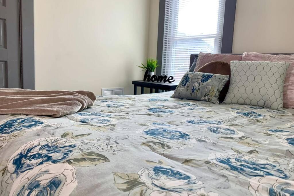 Holiday home 6br Retreat-great For Reunions And Getaways Minutes From Niagara Falls